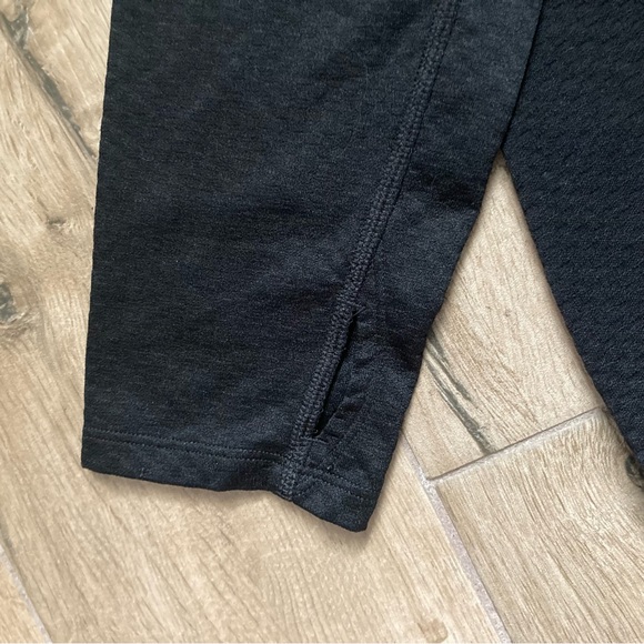 The North Face Textured Long-Sleeve Shirt with VaporWick® - Picture 4 of 8